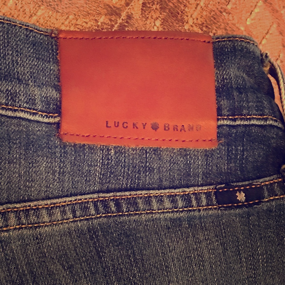 Lucky Brand 410 Athletic Fit Jeans